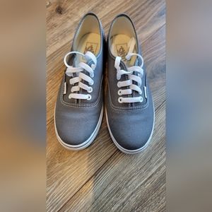 Vans Authentic Lo Pro - women's 8